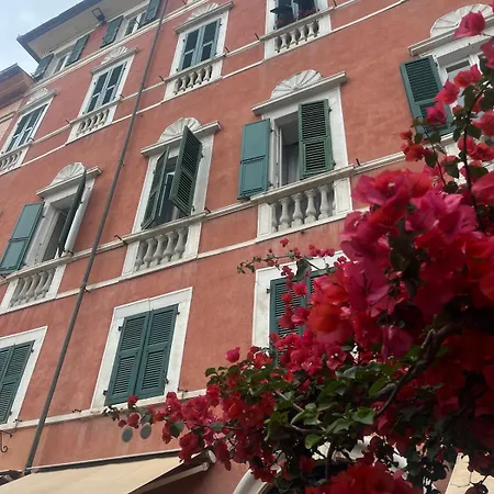 Appartamento Lerici, Tra I Carruggi E Il Mare Lerici