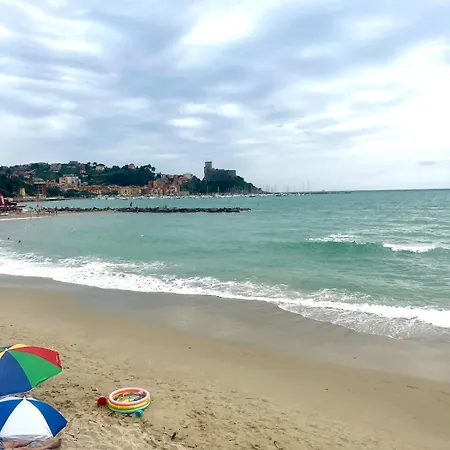 Lerici, Tra I Carruggi E Il Mare Appartement *